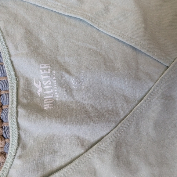 Hollister Mint Green Wrap Crop Top L/S Vneck Small Cottagecore Feminine - Picture 3 of 5